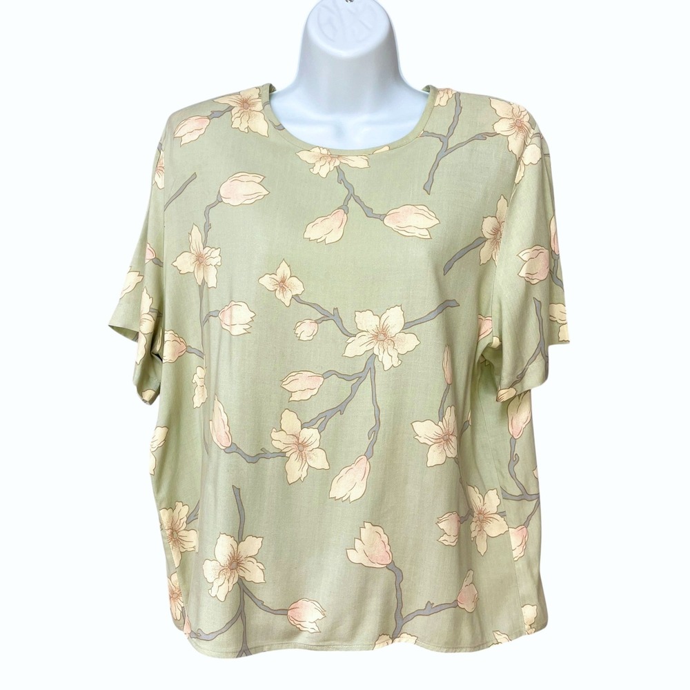 Vintage Floral Blouse Magnolia Sage Green FLAWS Rayon Short Sleeve Petite Large